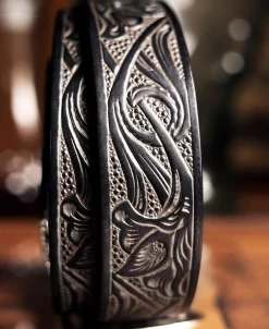 Outlet Arabesque Carved Belt - Black Belts