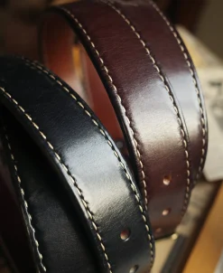 Discount Brass-Tipped Reversible Leather Belt - Black / Reddish Brown Belts