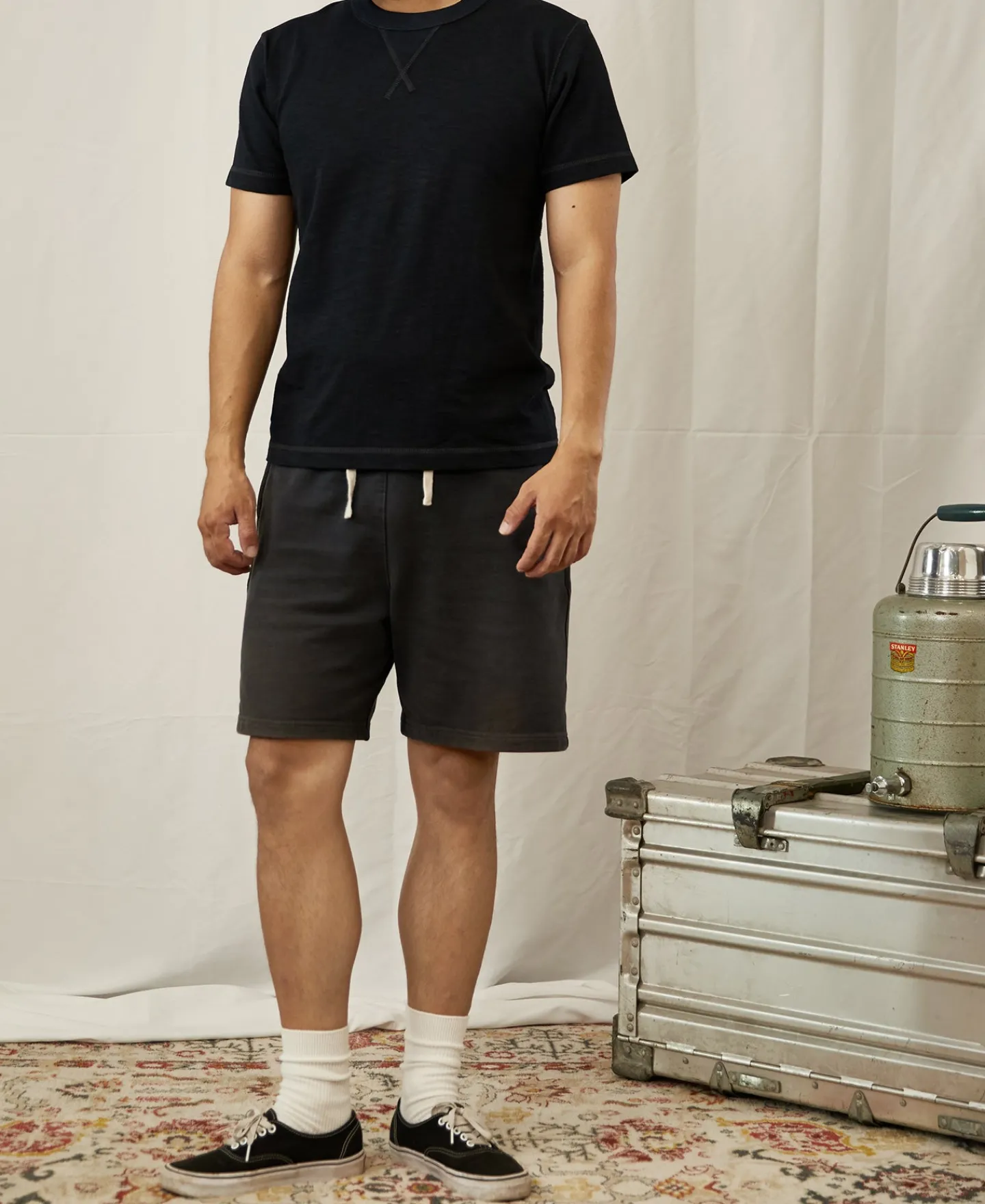 Fashion Heavyweight US Cotton Gusset Tubular T-Shirt - Black Short Sleeve T-Shirts | T-shirts