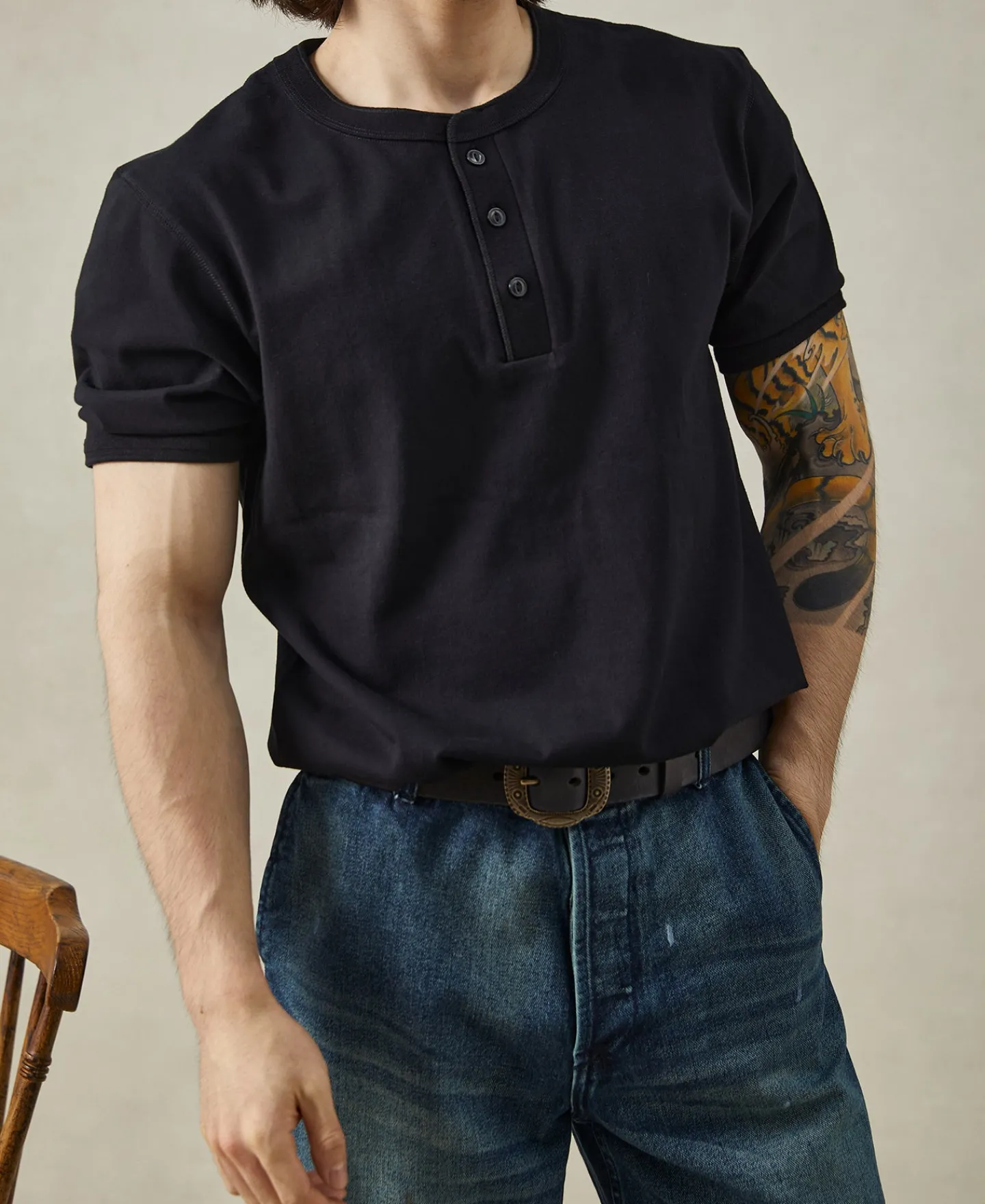 Clearance 9.3 oz Cotton Tubular Henley T-Shirt - Black Henleys | Short Sleeve T-Shirts