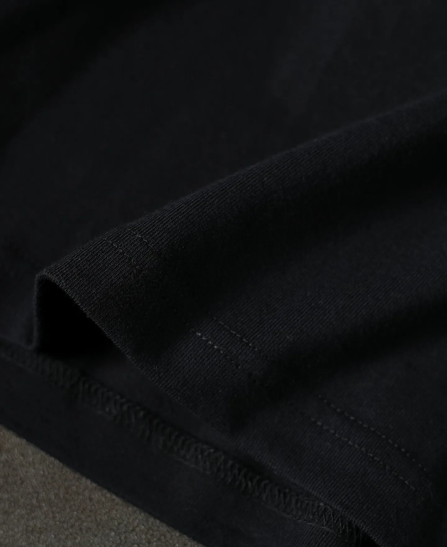Online Regular Fit 9.3 oz Jersey Crewneck Tubular T-Shirt - Black Short Sleeve T-Shirts | T-shirts