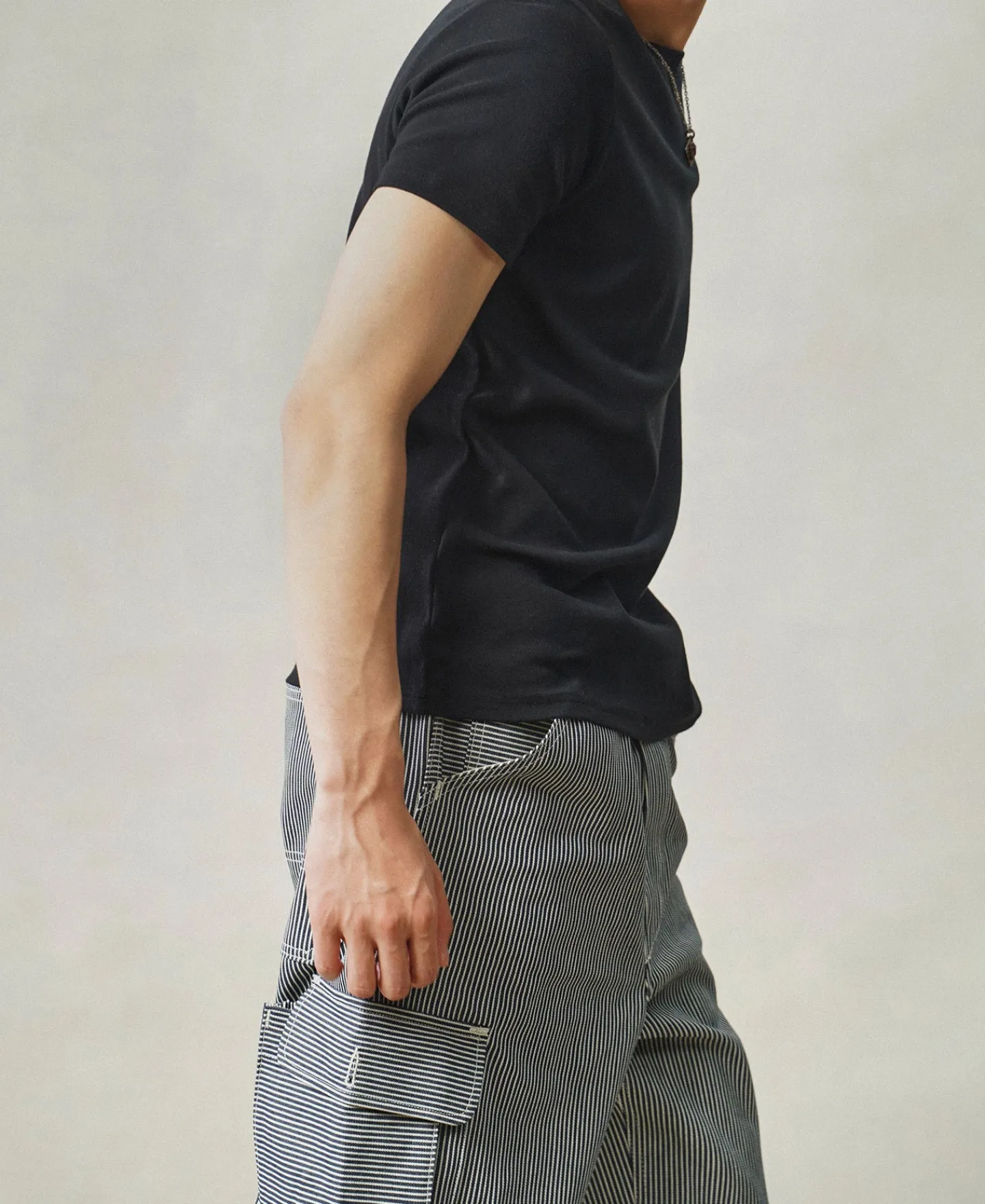 Best Slim Fit Crew Neck T-Shirt - Black Short Sleeve T-Shirts | T-shirts