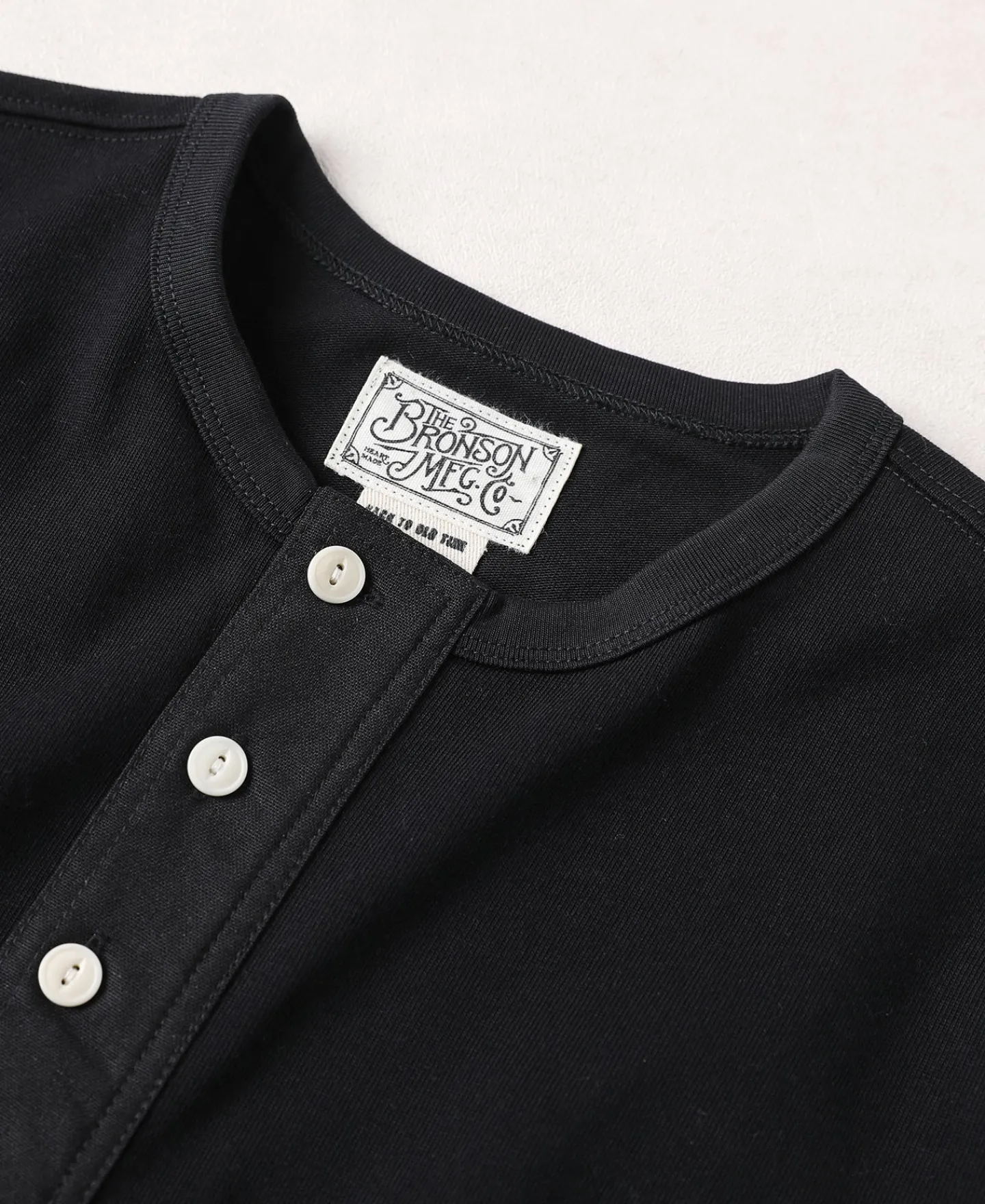Discount Vintage Short Sleeve Henley T-Shirt - Black Henleys | Short Sleeve T-Shirts